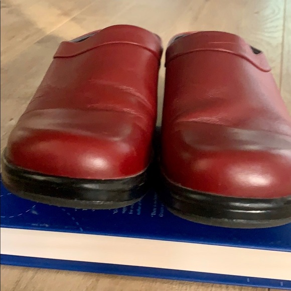 Dansko Leather Mules - Picture 5 of 8